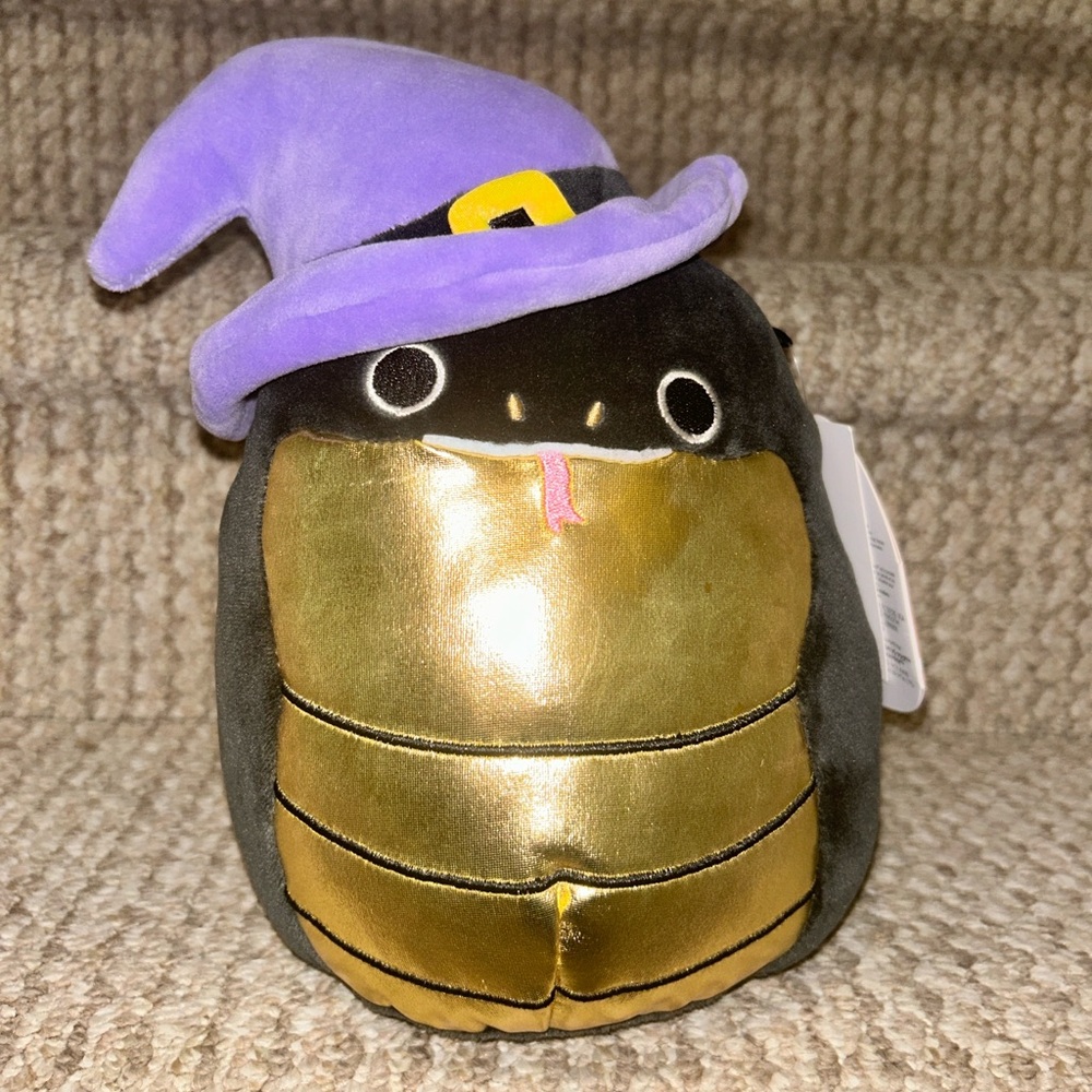 8 inch Fabi Squishmallow limited 2022 Halloween edition.